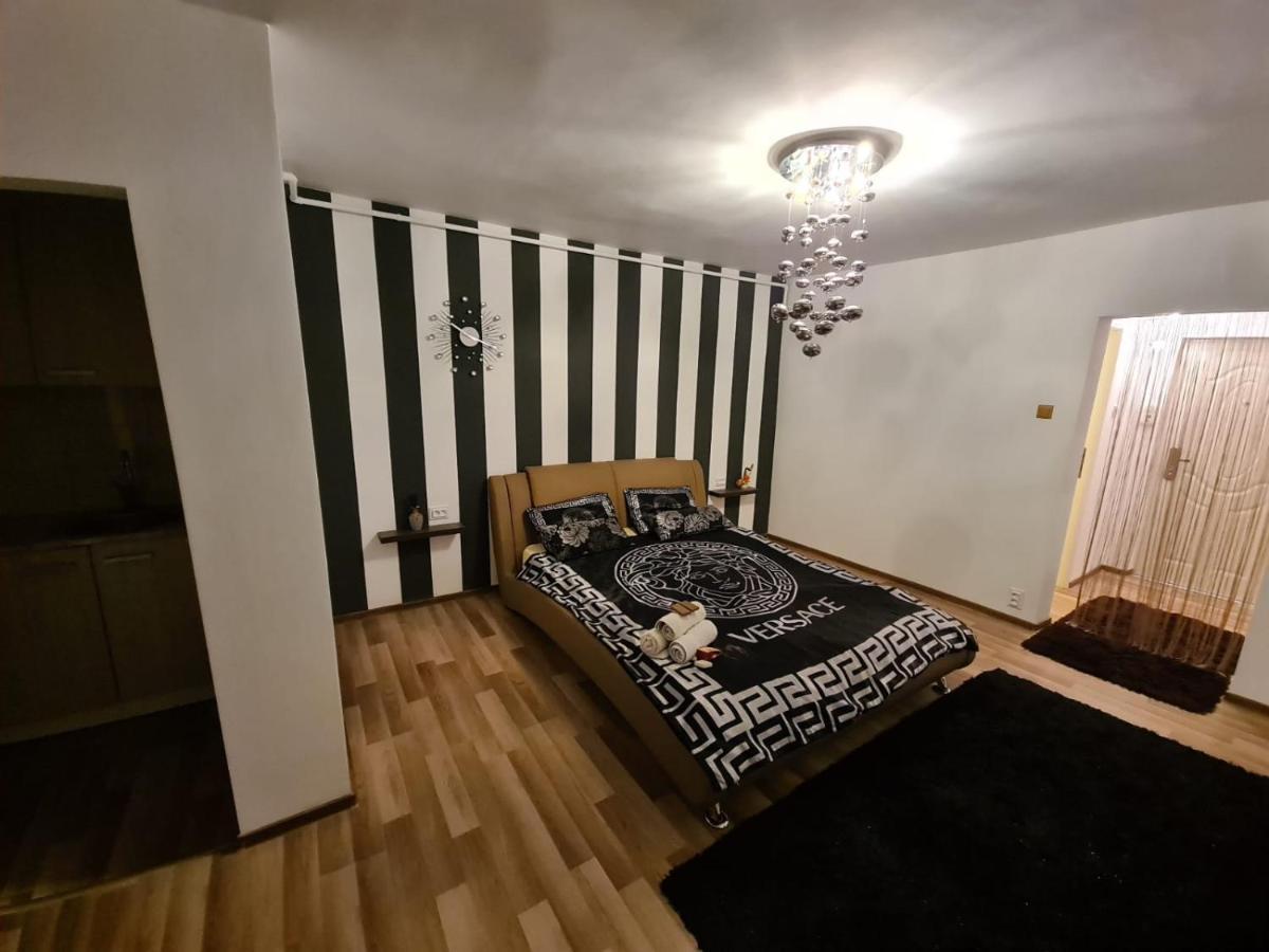 Apartament Cristina Дева Екстериор снимка